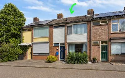 Tussenwoning te koop: Adriaen van Ostadestraat 33, Ettingen Roosendaal