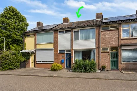 Tussenwoning te koop: Adriaen van Ostadestraat 33, Ettingen Roosendaal