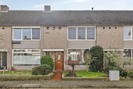 Tussenwoning te koop: Adriaen Brouwerstraat 39, Bakelgeert-Noord Boxmeer