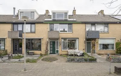 Tussenwoning te koop: Adriaen van Ostadestraat 10, Schildersbuurt Papendrecht