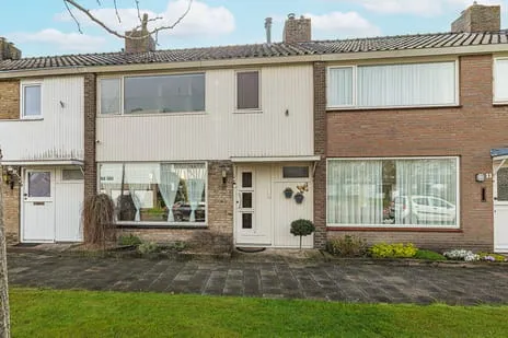 Tussenwoning te koop: Adriaen van Ostadestraat 9, Ettingen Roosendaal