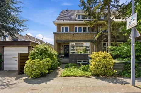 Hoekwoning te koop: Adrianalaan 108, Schiebroek Rotterdam