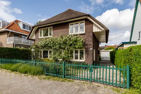 Vrijstaande woning te koop: Adrianalaan 295, Schiebroek Rotterdam