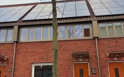 Tussenwoning te koop: Aelbert Cuypstraat 10, Lakerlopen Eindhoven