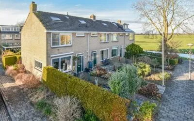 Hoekwoning te koop: Aelbert Cuypstraat 10, Nederhorst Den Berg