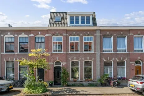 Tussenwoning te koop: Aelbertsbergstraat 16, Haarlem