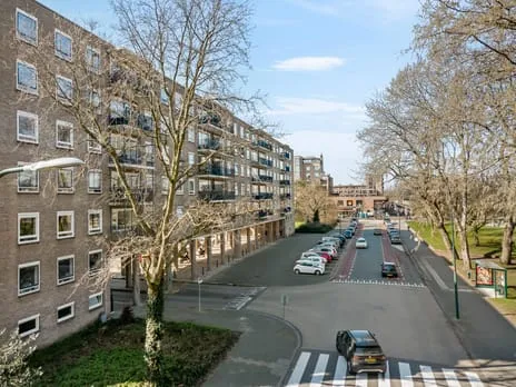 Appartement te koop: Aert van Neslaan 222, Zeeheldenbuurt Oegstgeest