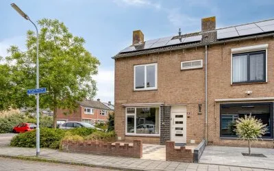 Hoekwoning te koop: Aert van Nesstraat 11, De Kruiskamp 'S-Hertogenbosch
