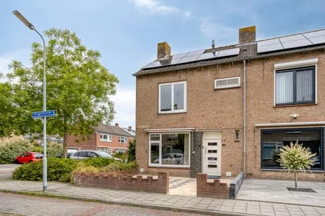 Hoekwoning te koop: Aert van Nesstraat 11, De Kruiskamp 'S-Hertogenbosch