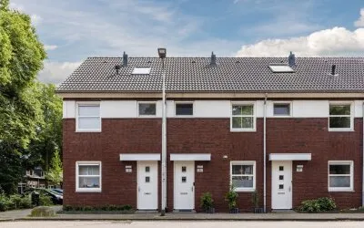Tussenwoning te koop: Afrikaanderstraat 4, Afrikaanderbuurt West Tilburg