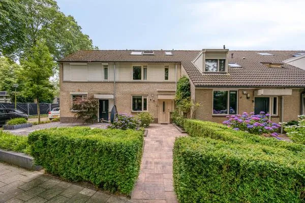 Terraced house for sale: Afrikalaan 3, De Gentiaan Son En Breugel