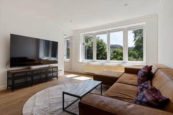 Appartement te huur: Afrikanerplein 13-1, Transvaalbuurt-West Amsterdam