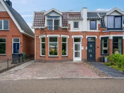 Twee-onder-één-kap te koop: Afwateringskanaal 61, Farmsum Farmsum