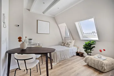 Studio te koop: Agatha Dekenstraat 29-4A, Bellamybuurt-Noord Amsterdam