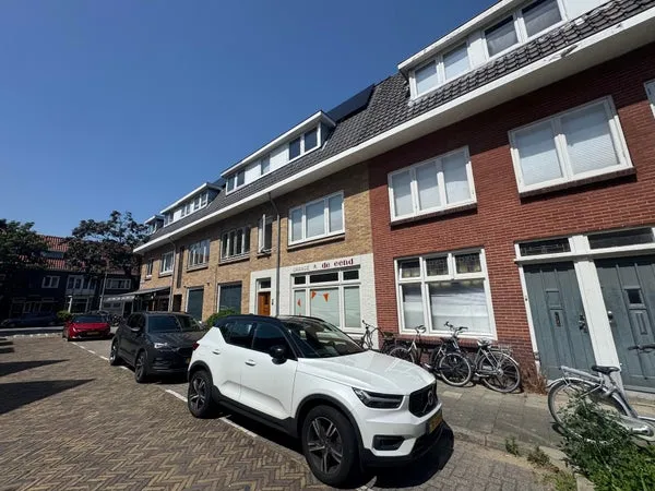 Woning te huur: Agnes van Leeuwenberchstraat, Tuinwijk-West Utrecht
