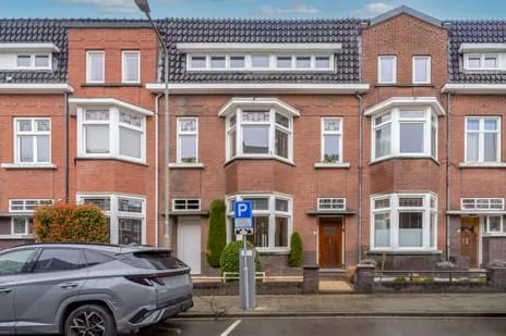 Tussenwoning te koop: Agnes Printhagenstraat 28, Geleen-Centrum Geleen