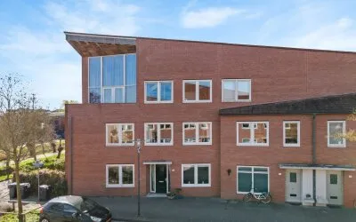 Tussenwoning te koop: Agrippinastraat 25, Roomburg Leiden