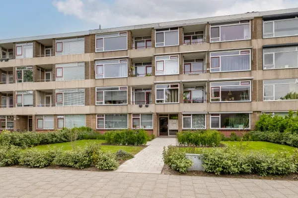 Appartement te koop: Ahornlaan 23, Schiebroek Rotterdam