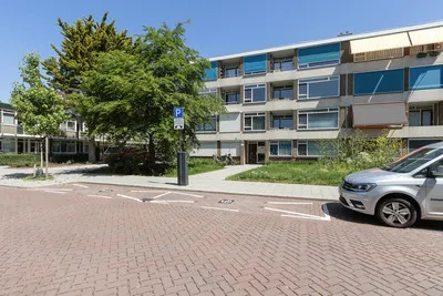 Appartement te koop: Ahornlaan 51, Schiebroek Rotterdam