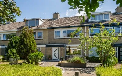 Tussenwoning te koop: Ahornplein 41, Oudeland 'S-Gravenzande