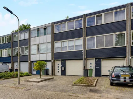 Tussenwoning te koop: Ahuislanden 66, Stroinkslanden-Zuid Enschede