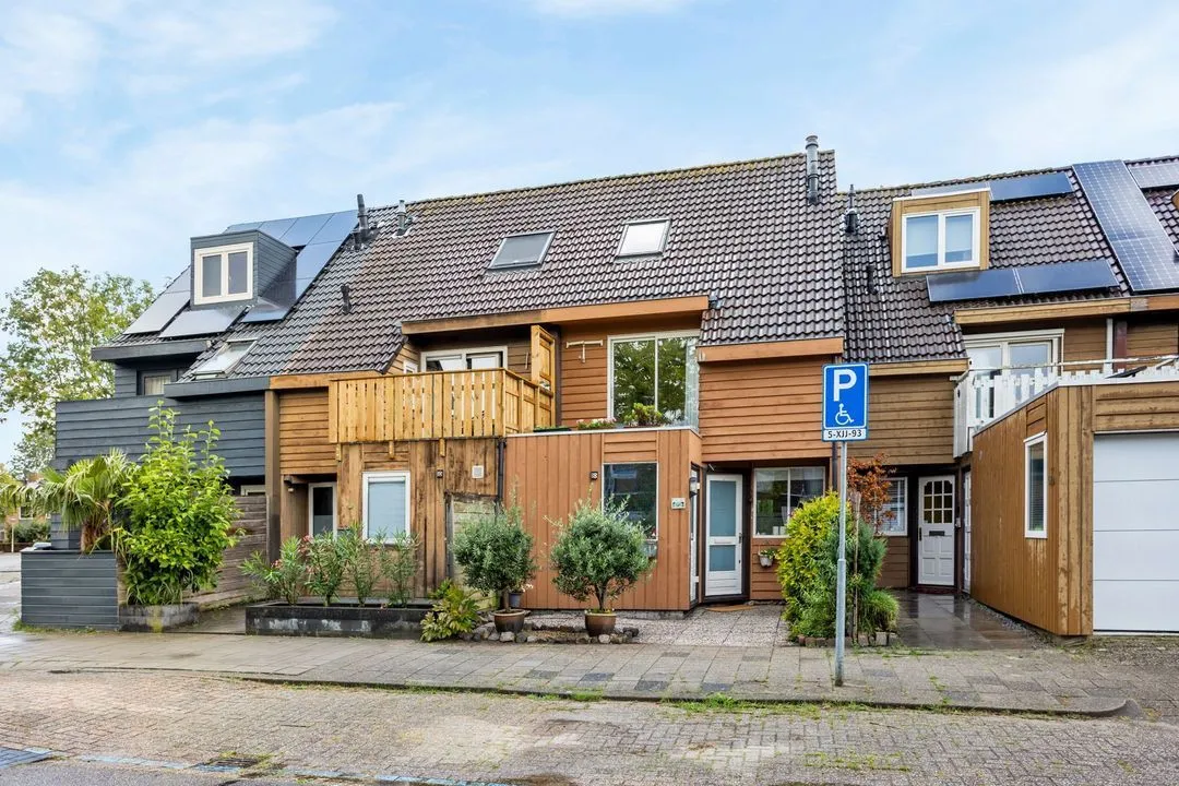 Tussenwoning te koop: Aïdaschouw 52, Zoetermeer