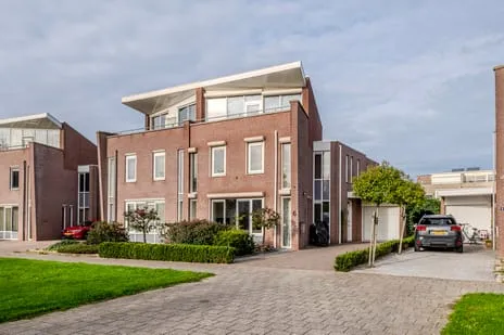 Twee-onder-één-kap te koop: Akelei 6, Passewaaij-Noord-Oost Tiel