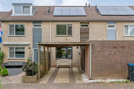 Tussenwoning te koop: Akelei 96, Cellesbroek Kampen