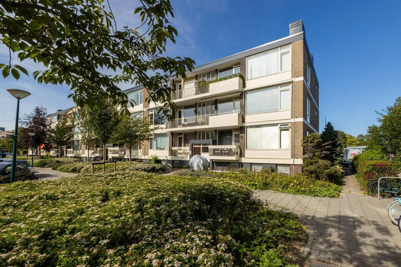 Appartement te koop: Akeleilaan 45, Oegstgeest
