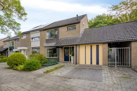 Hoekwoning te koop: Akerendam 38, Genderbeemd Eindhoven