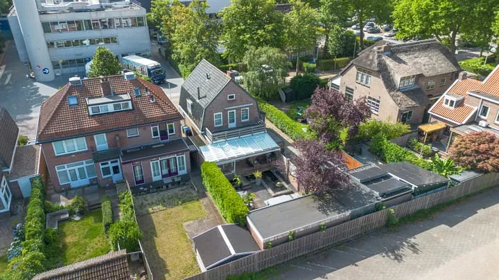 Vrijstaande woning te koop: Akerendamlaan 8, Vondellaan Beverwijk