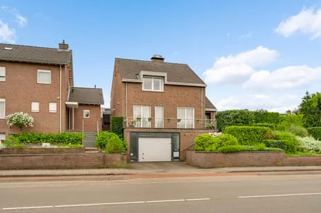 Vrijstaande woning te koop: Akersteenweg 198, Heer Maastricht
