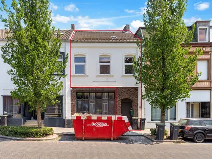 Tussenwoning te koop: Akerstraat 10, Spekholzerheide Kerkrade