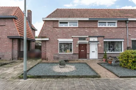 Hoekwoning te koop: Akerstraat 28, Langenberg Brunssum