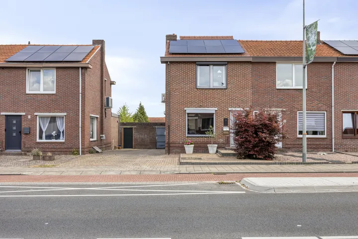 Hoekwoning te koop: Akerstraat 67, De Struiken Brunssum