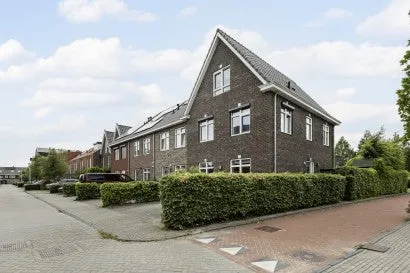 Hoekwoning te koop: Akkermunt 154, Weideveld Bodegraven