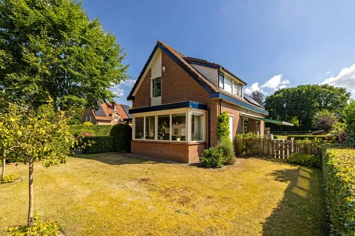 Detached house for sale: Akkerweg 11, Hulshorst Hulshorst