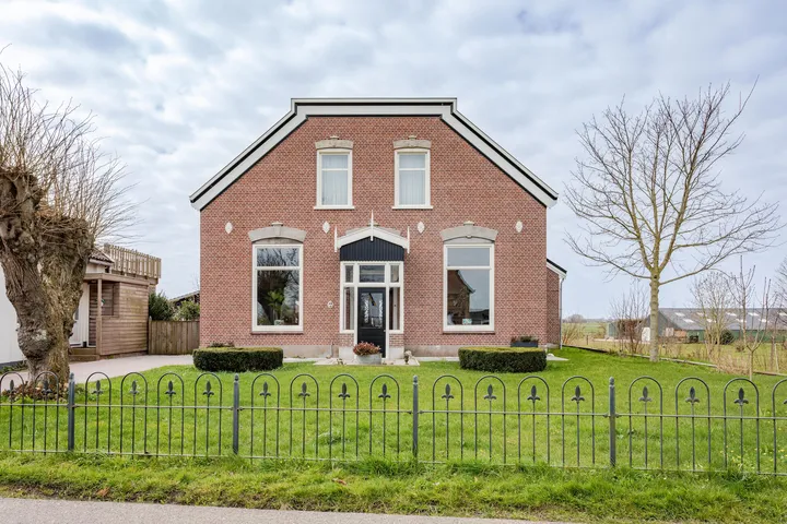 Vrijstaande woning te koop: Akkerweg 14, Oosterland Den Oever
