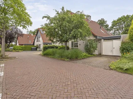 Tussenwoning te koop: Akkerwinde 14, Kruidenwijk Oost Nijverdal