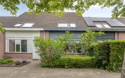 Tussenwoning te koop: Akkerwinde 41, Risdam-Noord - Buurt 21 03 Zwaag
