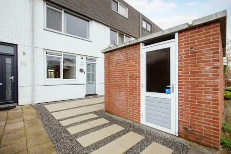 Tussenwoning te koop: Akkerwinde 76, Weidebloemenbuurt-Noord Alphen Aan Den Rijn