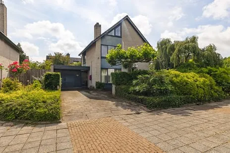 Vrijstaande woning te koop: Albastdijk 10, Kortendijk A Roosendaal