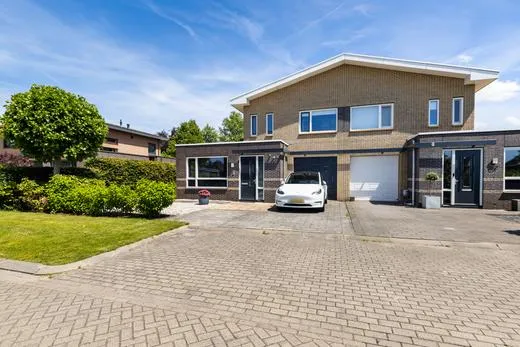 Semi-detached for sale: Albatroslaan 54, Golfresort Lelystad
