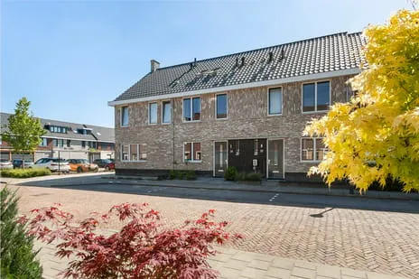 Terraced house for sale: Alberdingk Thijmstraat 24, Banakkers 2 Etten-Leur