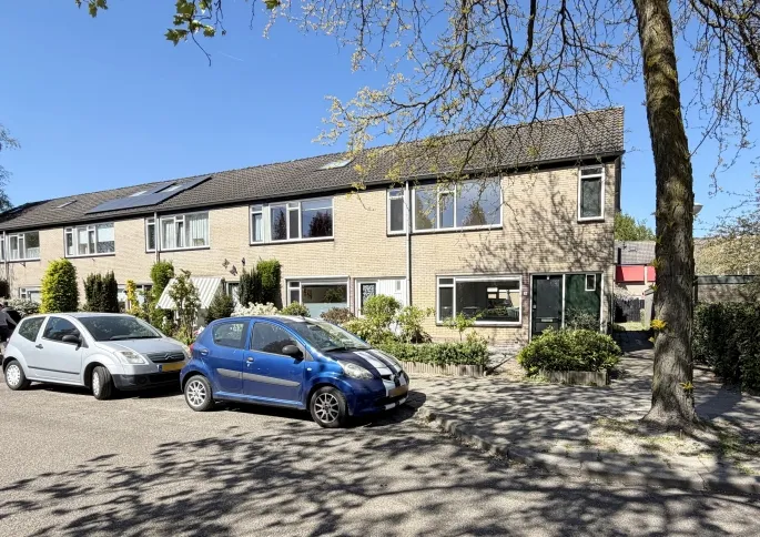Hoekwoning te koop: Albert Cuyplaan 11, Woudenberg