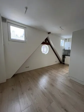 Studio te huur: Albert Cuypstraat 88C, Sarphatiparkbuurt Amsterdam