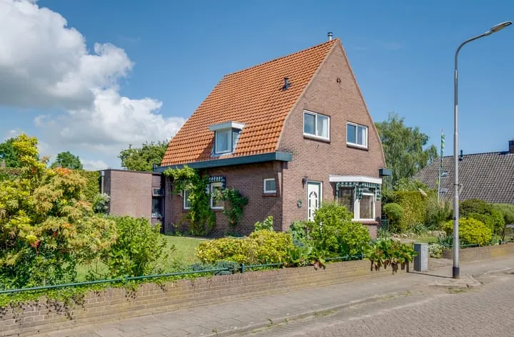 Vrijstaande woning te koop: Albert Hahnweg 86, Zuiderenk Lochem