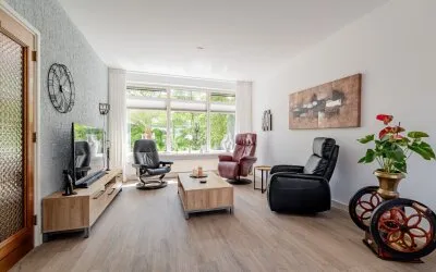Tussenwoning te koop: Albert Loethoelistraat 7, Ruimzicht West Diemen