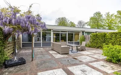 Tussenwoning te koop: Albert Schweitzerplantsoen 28, Roden Roden