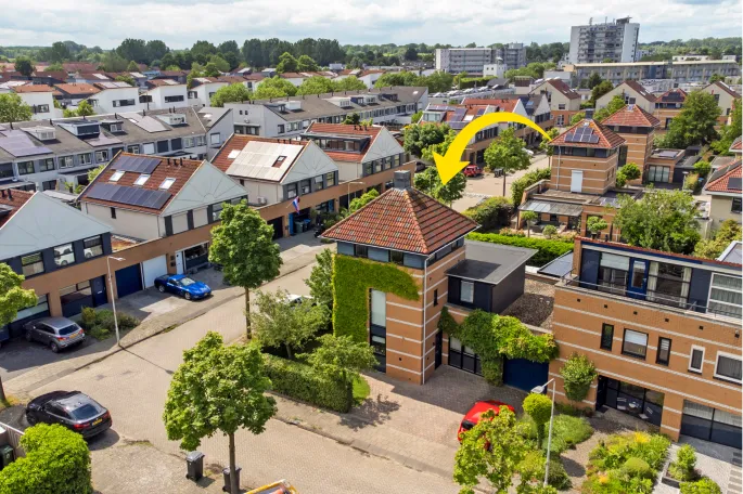 Corner house for sale: Albert Schweitzerstraat 21, Rijkerswoerd-Midden Arnhem